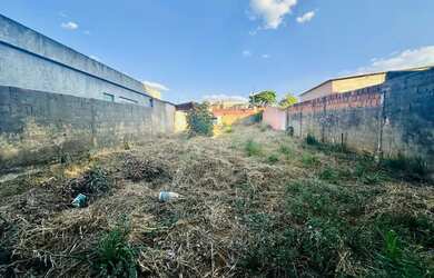 Imagem: O terreno possui 350m² de Área e está localizado em Sobradinho
