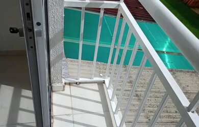 Imagem: O apartamento possui 3 Dormitórios, 1 Banheiro, 1 Vaga na garagem