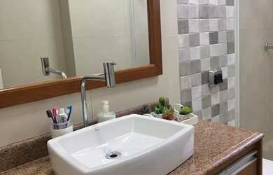 Imagem 2: Apartamento para venda possui 90 metros quadrados com 2 quartos em Centro...