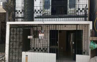 Imagem: A casa possui 2 Dormitórios, 1 Banheiro e está localizado