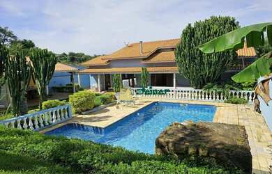 Imagem: A fazenda possui 290m² de Área e está localizado em Vila