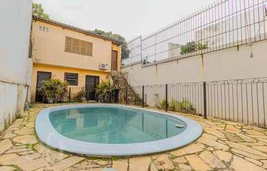 Imagem 3: Casa à venda em Azenha com 229 m², 4 quartos, 1 suíte, 3 vagas