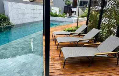 Imagem: O apartamento possui 2 Dormitórios, 1 Banheiro, 1 Vaga na garagem