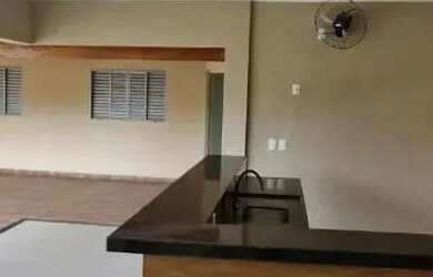 Imagem: Imóvel para venda com 200 metros quadrados com 3 quartos em