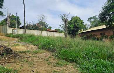 Imagem: A chácara possui 1500m² de Área e está localizado em Quintas