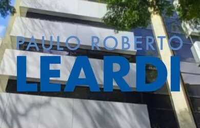 Imagem: O depósito possui 3 Vagas na garagem, 140m² de Área e está