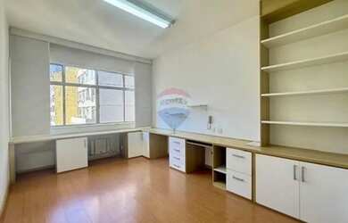 Imagem: O depósito possui 35m² de Área e está localizado em Copacabana