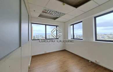 Imagem 4: Sala Comercial com 2 banheiros à Venda, 60m² por R$395.000,00