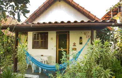 Imagem: A casa possui 1 Banheiro, 1 Vaga na garagem, 30m² de Área