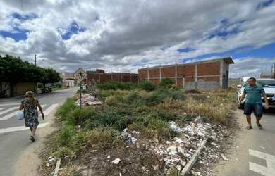 Imagem 3: VENDE-SE TERRENO. 200m² de Área