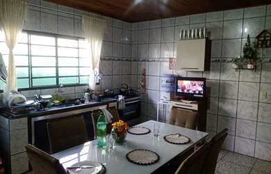 Imagem 2: Vendo Casa Muito Espaçosa Terreno 6x40mts