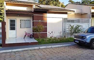 Imagem: A casa em condomínio possui 3 Dormitórios, 4 Banheiros, 2