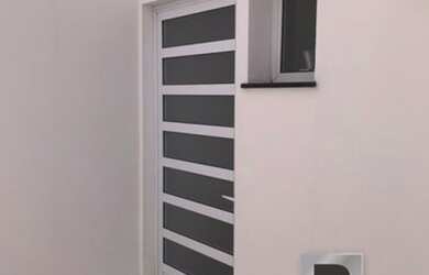 Imagem 13: sobrado novo a venda. Imóvel novo, Área de serviço, 100m² de Áreae2...