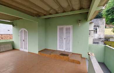 Imagem: O apartamento possui 1 Dormitório, 1 Banheiro, 80m² de Área