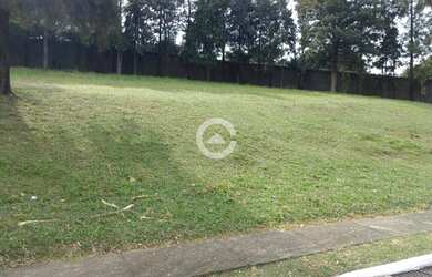 Imagem: O terreno à venda possui 1077m² de Área e está localizado