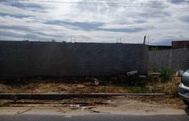 Imagem: O terreno possui 480m² de Área e está localizado em Jardim