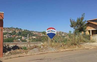 Imagem: O terreno possui 197m² de Área e está localizado em Vila