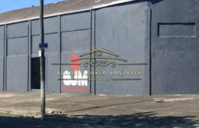 Imagem 2: Galpão comercial no balneário Itaguai em Mongaguá com 828 metros quadrados