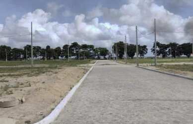 Imagem 2: Vendo repasso terreno com toda infraestrutura em até 12 vezes no cartão...