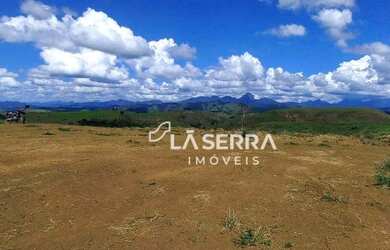 Imagem: O terreno possui 5000m² de Área e está localizado em Pedro