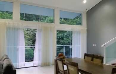 Imagem: A casa em condomínio possui 3 Dormitórios, 3 Banheiros, 4