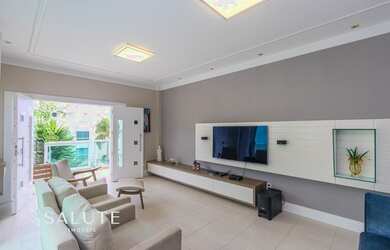 Imagem 3: BALNEáRIO CAMBORIú - Casa Padrão - Ariribá