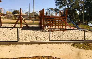 Imagem 16: Lote em condomínio fechado