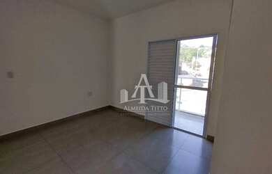 Imagem: A casa possui 3 Dormitórios, 3 Banheiros, 2 Vagas na garagem