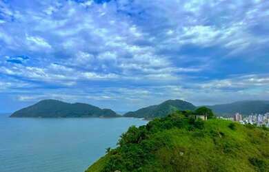 Imagem 12: Luxuoso apartamento de frente para o mar em condomínio de alto padrão...