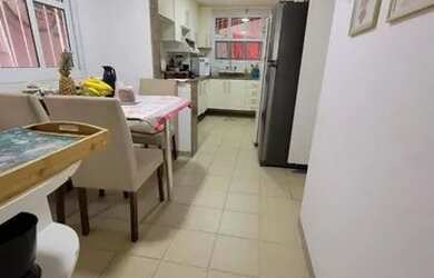 Imagem 14: Casa de luxo. Piscina, Churrasqueira, Varandae160m² de Área