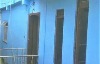 Imagem: A casa possui 2 Dormitórios, 1 Banheiro, 70m² de Área e