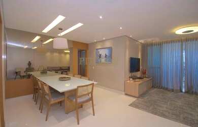 Imagem: O apartamento possui 4 Dormitórios, 1 Banheiro, 3 Vagas na