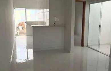 Imagem: A casa possui 2 Dormitórios, 2 Banheiros, 60m² de Área e