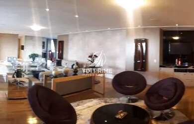 Imagem: O apartamento possui 4 Dormitórios, 5 Banheiros, 4 Vagas na