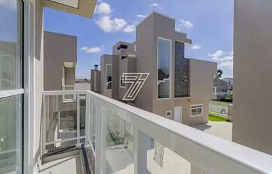 Imagem: A casa em condomínio possui 3 Dormitórios, 3 Banheiros, 1