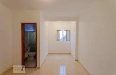 Imagem: A casa possui 1 Dormitório, 1 Banheiro, 28m² de Área e está