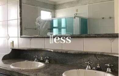 Imagem 8: ALUGA - Casa Sobrado Condomínio Damha 2 com 4 dormitórios hidro closet...