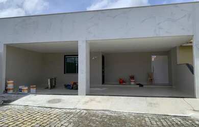 Imagem: A casa em condomínio possui 3 Dormitórios, 2 Banheiros, 3