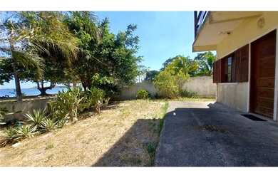 Imagem: A casa possui 3 Dormitórios, 3 Banheiros, 117m² de Área