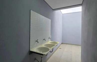 Imagem 3: Casa com ótimo preço no Jardim Niemeyer