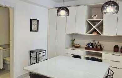 Imagem: O apartamento possui 3 Dormitórios, 2 Banheiros, 2 Vagas na