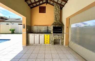 Imagem 4: Aluga-se casa térrea, com 4 suítes, ar condicionado, e piscina - Condomínio Vista Alegre S