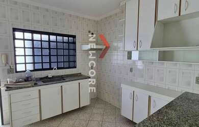 Imagem 11: Casa em Rua Julião Fernandes San Roman - Vila Industrial - Bauru/SP