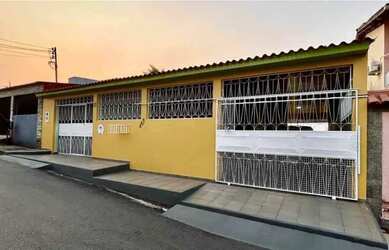 Imagem: A casa possui 3 Dormitórios, Imóvel novo e está localizado