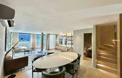 Imagem: O apartamento na cobertura possui 4 Dormitórios, 5 Banheiros