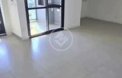 Imagem: O apartamento possui 2 Dormitórios, 2 Banheiros, 2 Vagas na