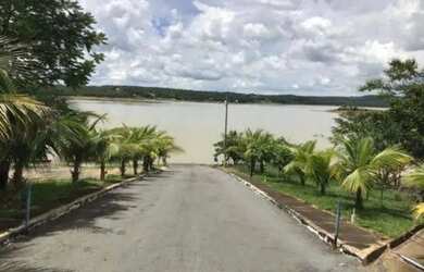 Imagem: O terreno à venda possui e está localizado em Caldas Novas