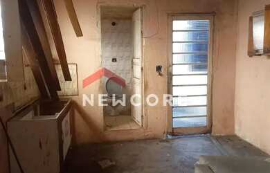 Imagem: O terreno possui 180m² de Área e está localizado em Vila