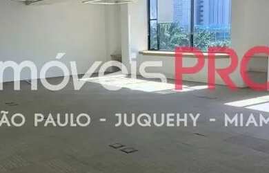 Imagem: O depósito possui 5 Vagas na garagem e 375m² de Área e está