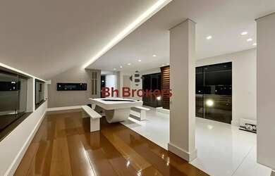 Imagem: O apartamento na cobertura possui 4 Dormitórios, 5 Banheiros